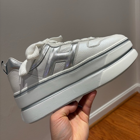 Hogan Women's White Leather Platform Sneakers - Picture 6 of 15